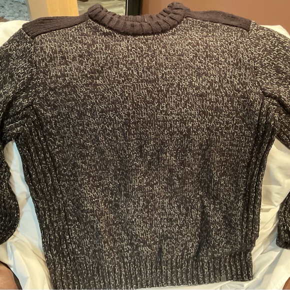 Roots Sweater - Picture 4 of 4